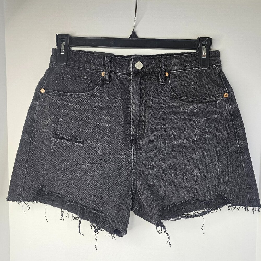 The Reeve Blank NYC Black Denim Short Women High Rise Ribcage Size 29 Distressed